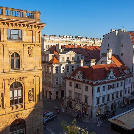 Stylish In The Heart Of The Old Town *